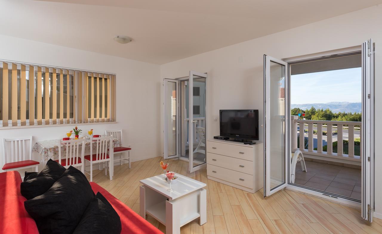 קאבטאט Apartments Veramenta מראה חיצוני תמונה