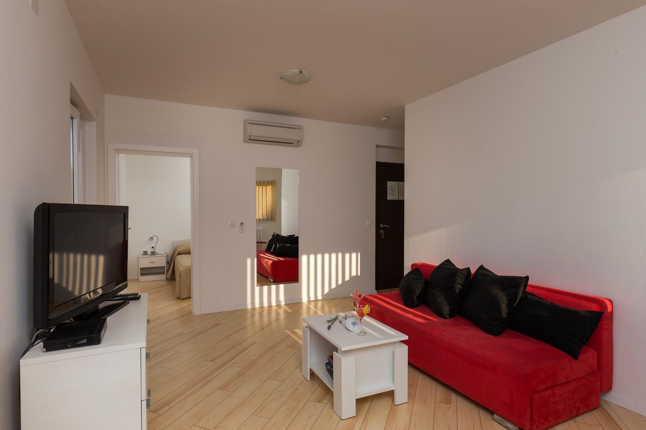 קאבטאט Apartments Veramenta מראה חיצוני תמונה
