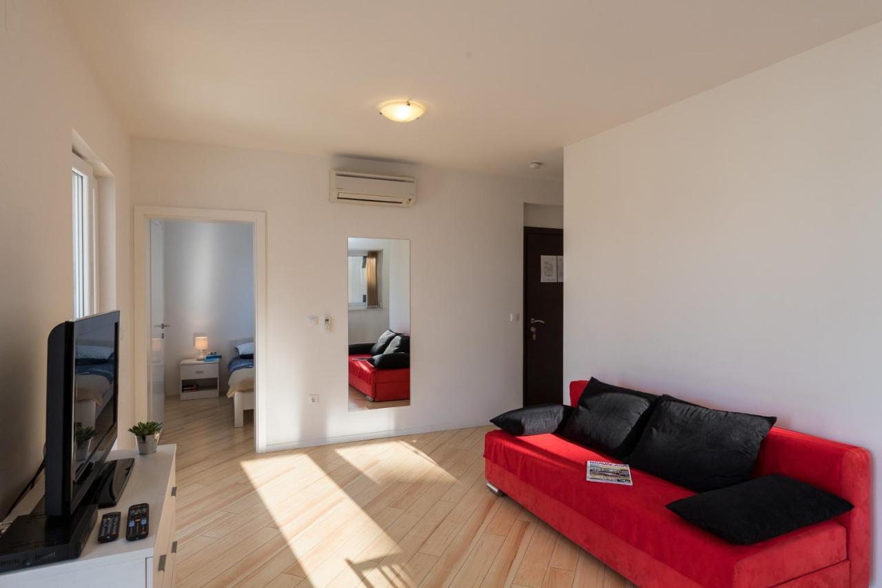 קאבטאט Apartments Veramenta מראה חיצוני תמונה